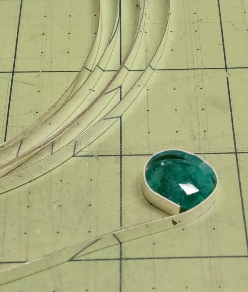 Judy Larson's Gemstone Chains Reimagined - , Contemporary Wire Jewelry, Butane Torch, Soldering, Solder, cutting bezel wire to length